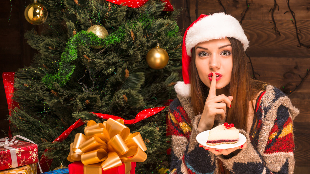 Fêtes de Noël: Utiliser une gaine minceur pour garder sa ligne