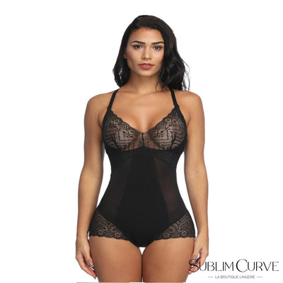 body gainant dentelle-Noir Sublim-modèle de devant